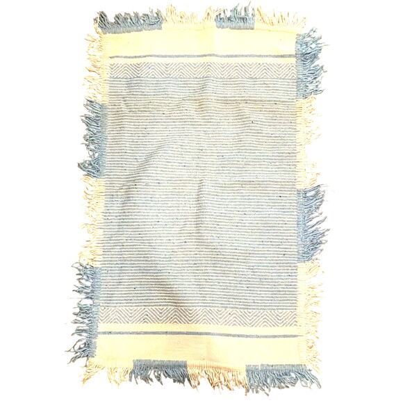 Hand Made Rug Blue White 55"x 34" Star Throw Chenille Woven Southwest Style Rect - Picture 2 of 8